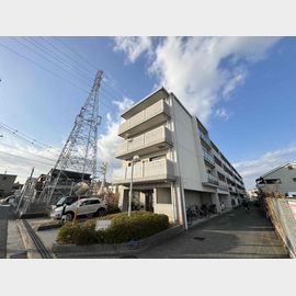 近鉄八尾駅より徒歩20分 4階 築32年2ヶ月の賃貸物件