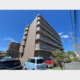 久宝寺駅より徒歩9分 築27年 6階建の賃貸物件