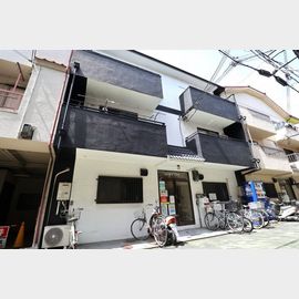 八尾駅より徒歩5分 3階 築40年の賃貸物件