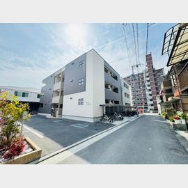 加美駅より徒歩15分 築5年 3階建の賃貸物件