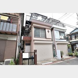 八尾駅より徒歩13分 築52年8ヶ月 2階建の賃貸物件