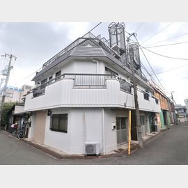 久宝寺口駅より徒歩3分 1階 築42年5ヶ月の賃貸物件