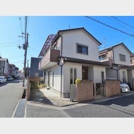 高安駅より徒歩16分 1階 築11年6ヶ月の賃貸物件