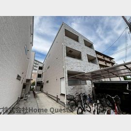近鉄八尾駅より徒歩12分 2階 築5年10ヶ月の賃貸物件