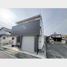 八尾駅より徒歩12分 1階 築3年11ヶ月の賃貸物件
