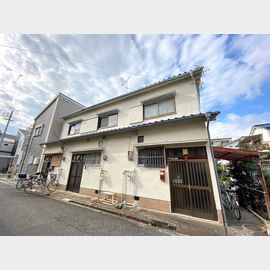 八尾駅より徒歩14分 築54年6ヶ月 2階建の賃貸物件