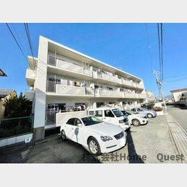 弥刀駅より徒歩7分 築38年3ヶ月 3階建の賃貸物件