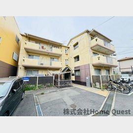 久宝寺駅より徒歩12分 築38年3ヶ月 3階建の賃貸物件