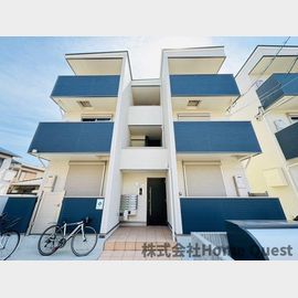 長瀬駅より徒歩6分 築4年7ヶ月 3階建の賃貸物件