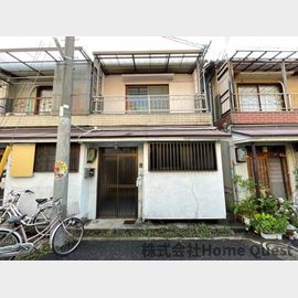 八尾駅より徒歩9分 築26年5ヶ月 2階建の賃貸物件