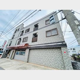 ＪＲ長瀬駅より徒歩11分 3階 築38年2ヶ月の賃貸物件