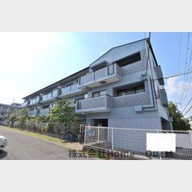 高安駅より徒歩5分 1階 築30年10ヶ月の賃貸物件