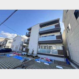 河内山本駅より徒歩8分 新築 3階建の賃貸物件