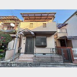 八尾駅より徒歩7分 築21年7ヶ月 2階建の賃貸物件