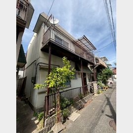 柏原駅より徒歩16分 築49年11ヶ月 2階建の賃貸物件