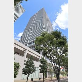 久宝寺駅より徒歩1分 27階 築13年8ヶ月の賃貸物件