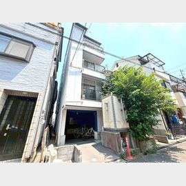 レジュールIGA 4階 築28年4ヶ月の賃貸物件