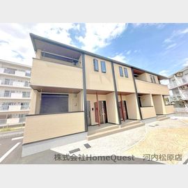 高鷲駅より徒歩13分 築1年10ヶ月 2階建の賃貸物件