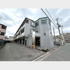 土師ノ里駅より徒歩10分 築33年1ヶ月 3階建の賃貸物件