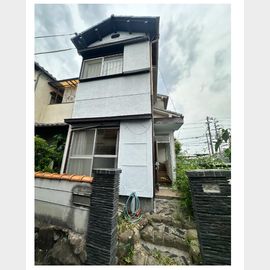 藤井寺駅より徒歩17分 1階 築49年の賃貸物件