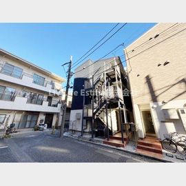 保谷駅より徒歩1分 築8年5ヶ月 3階建の賃貸物件