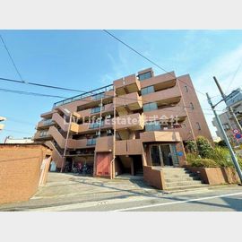 クリスタルガーデン 3階 築31年2ヶ月の賃貸物件