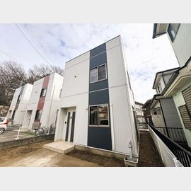 秋津駅より徒歩13分 築12年7ヶ月 2階建の賃貸物件