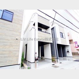 花小金井駅より徒歩16分 築2年9ヶ月 3階建の賃貸物件