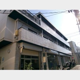 東久留米駅より徒歩3分 築38年11ヶ月 3階建の賃貸物件