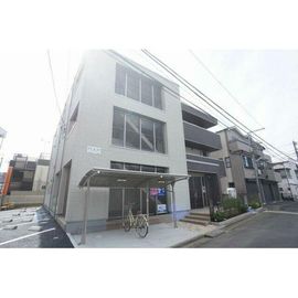 東村山駅より徒歩7分 築8年2ヶ月 3階建の賃貸物件