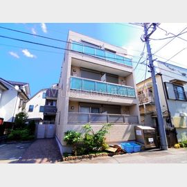 東伏見駅より徒歩8分 築12年3ヶ月 3階建の賃貸物件