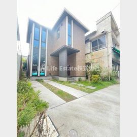 大泉学園駅よりバス7分 築2年8ヶ月 2階建の賃貸物件