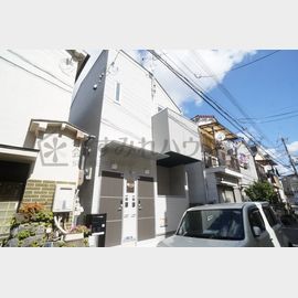 中山寺駅より徒歩32分 築5年6ヶ月 2階建の賃貸物件