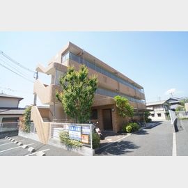 山本駅より徒歩7分 築18年3ヶ月 3階建の賃貸物件