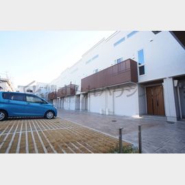 雲雀丘花屋敷駅より徒歩3分 築5年9ヶ月 2階建の賃貸物件