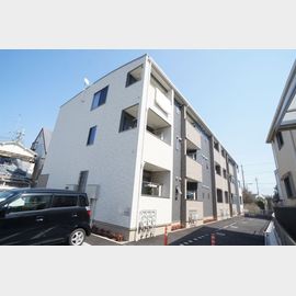 山本駅より徒歩16分 1階 築9年4ヶ月の賃貸物件