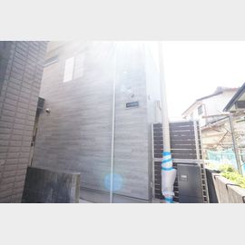 中山寺駅より徒歩12分 築3年9ヶ月 2階建の賃貸物件