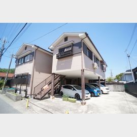 山本駅より徒歩2分 1階 築30年の賃貸物件