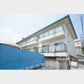 宝塚駅より徒歩10分 築47年10ヶ月 2階建の賃貸物件