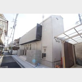 宝塚駅よりバス13分 築4年8ヶ月 2階建の賃貸物件