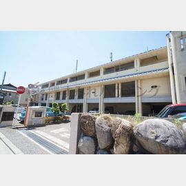 売布神社駅より徒歩11分 5階 築23年3ヶ月の賃貸物件