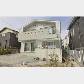 中山観音駅よりバス8分 築12年1ヶ月 2階建の賃貸物件