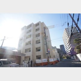 宝塚駅より徒歩3分 築2年8ヶ月 6階建の賃貸物件