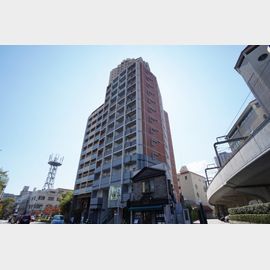 宝塚南口駅より徒歩7分 築17年9ヶ月 13階建の賃貸物件