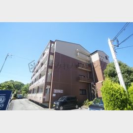 伊丹駅よりバス14分 2階 築31年11ヶ月の賃貸物件