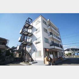 村上マンション 3階 築47年2ヶ月の賃貸物件