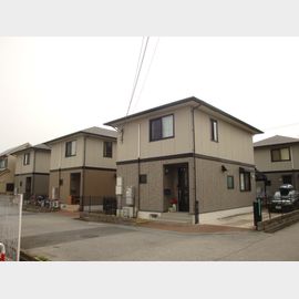 堀古タウンハウスB棟の賃貸物件