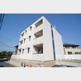 中山寺駅より徒歩13分 築8年8ヶ月 3階建の賃貸物件