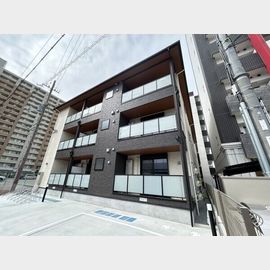 川西能勢口駅より徒歩5分 新築 3階建の賃貸物件