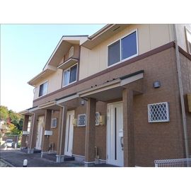 八幡新田駅より徒歩6分 築19年 2階建の賃貸物件